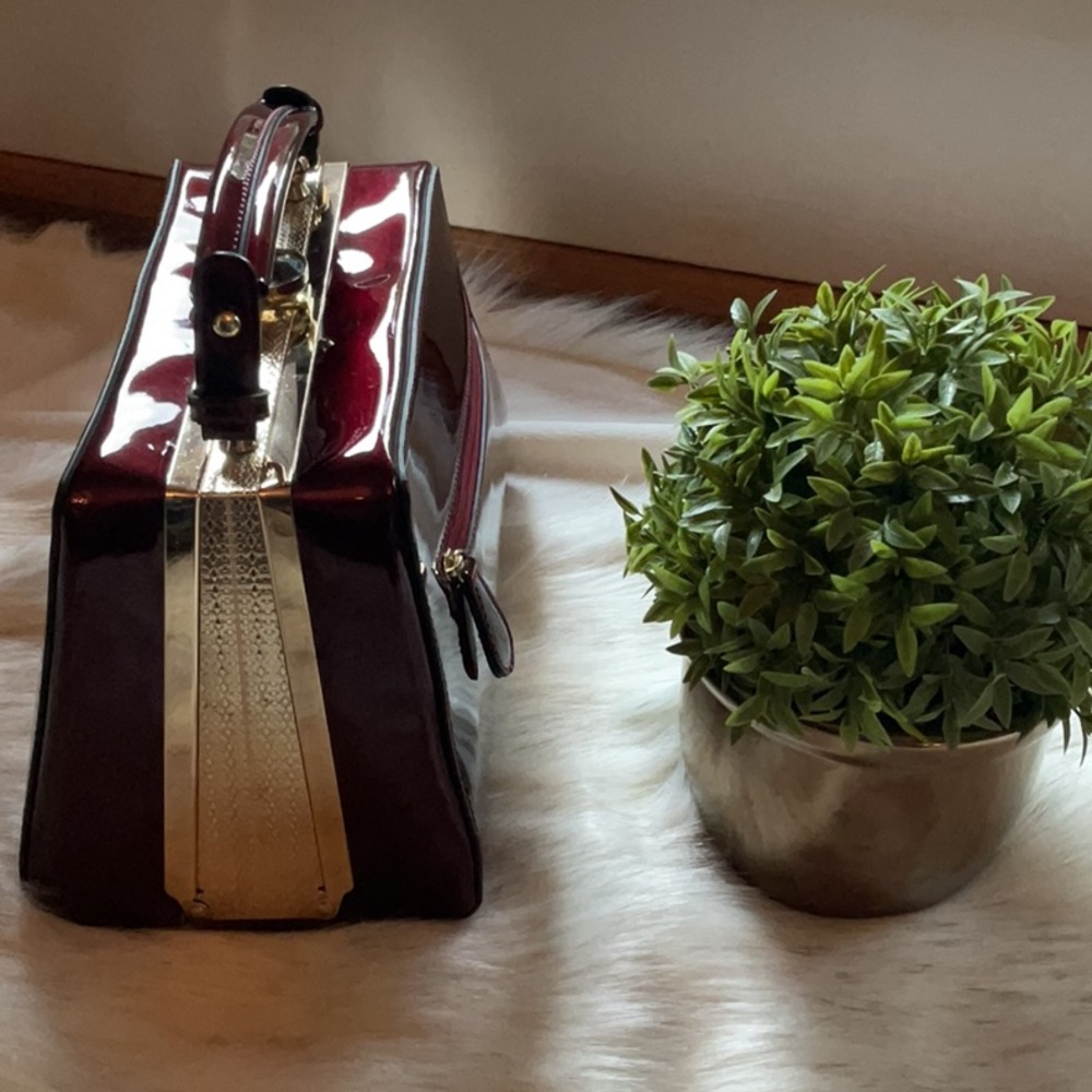 Nwot. Ruby Patent Leather Handbag - image 4